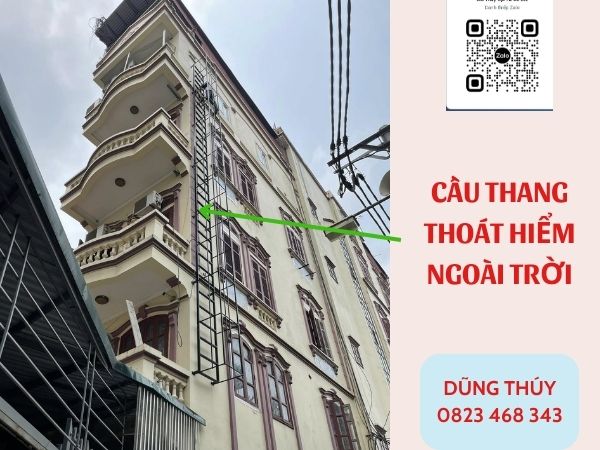 cầu thang thoát hiểm ngoài trời